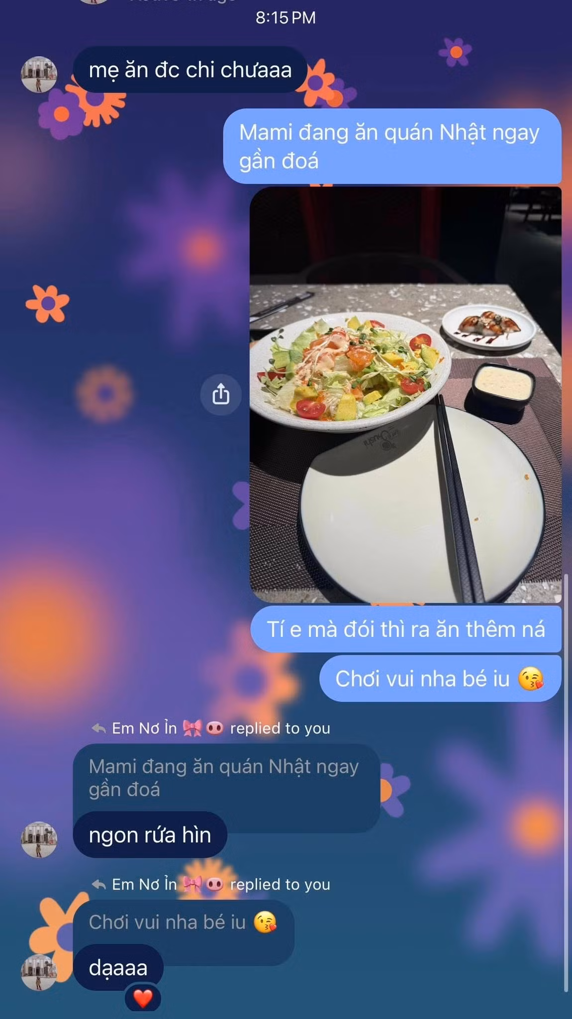 Qua những đoạn tin nhắn giữa hai mẹ con, cách xưng hô thân mật, vui vẻ càng cho thấy sự kết nối đặc biệt và tình cảm ấm áp, vô điều kiện giữa Diệp Chi cùng con gái.