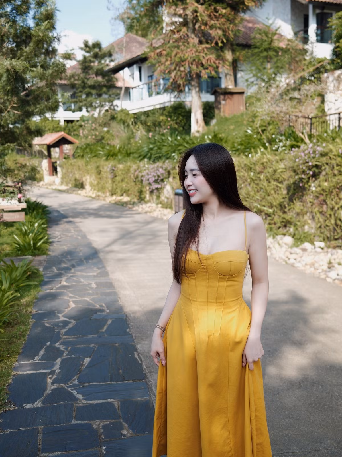 Sở hữu body cực phẩm cùng làn da trắng như bông bưởi, ít ai ngờ Lê Phương Anh đã từng trải qua 2 lần sinh nở. (Ảnh: IGNV)
