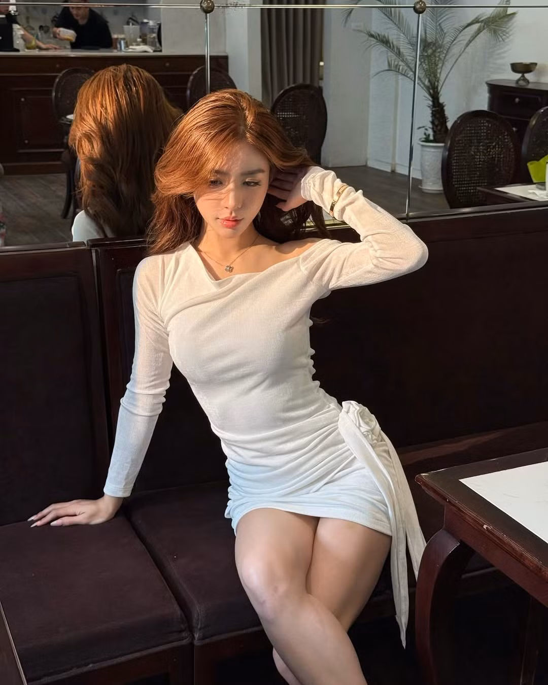 Sở hữu đôi mắt to tròn, gương mặt khả ái, Hằng Phan khiến người đối diện có ấn tượng ngay từ ánh nhìn đầu tiên. Sau khi bất ngờ nổi tiếng, cuộc sống của cô gái này có nhiều thay đổi.