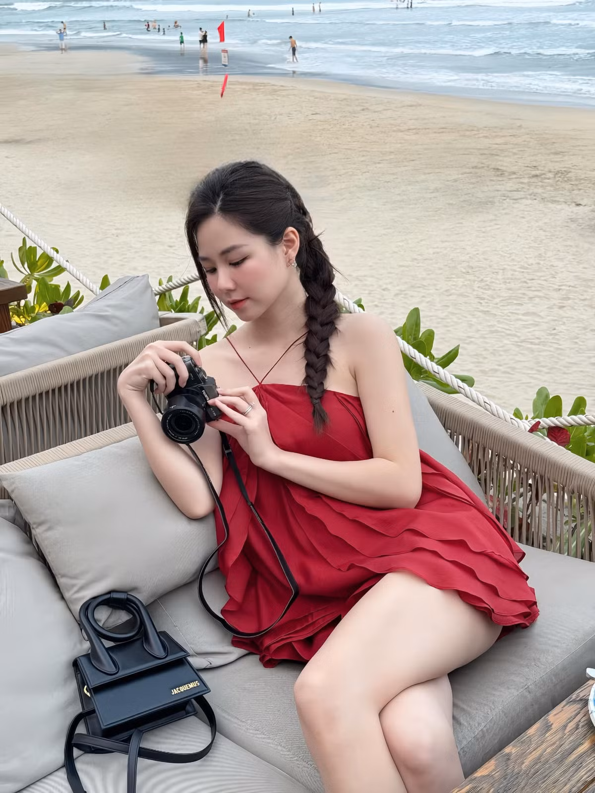 Sau gần 2 năm kết hôn, Minh Phụng hiện đã chuyển từ Hà Nội vào Đà Nẵng để sinh sống và làm việc cùng ông xã. Trên trang cá nhân, cô nàng thỉnh thoảng cập nhật những hình ảnh đời thường. (Ảnh: FBNV)