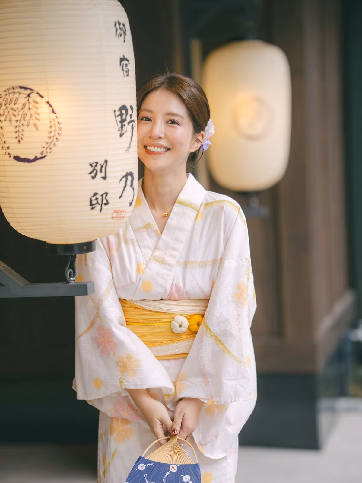 Cô nàng từng tham gia diễn xuất trong một số MV ca nhạc và các dự án phim ngắn dành cho giới trẻ, để lại ấn tượng bởi lối diễn tự nhiên và đáng yêu.