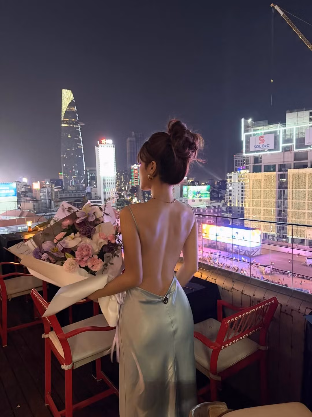 Mối tình của Lê Minh Bình và Thụy Hân bắt đầu từ khoảng năm 2019. Suốt 7 năm qua, cả hai hiếm khi vướng vào những ồn ào hay thị phi, thay vào đó là sự ủng hộ thầm lặng nhưng cực kỳ vững chắc cho sự nghiệp của đối phương. (Ảnh: IG @hiann_)