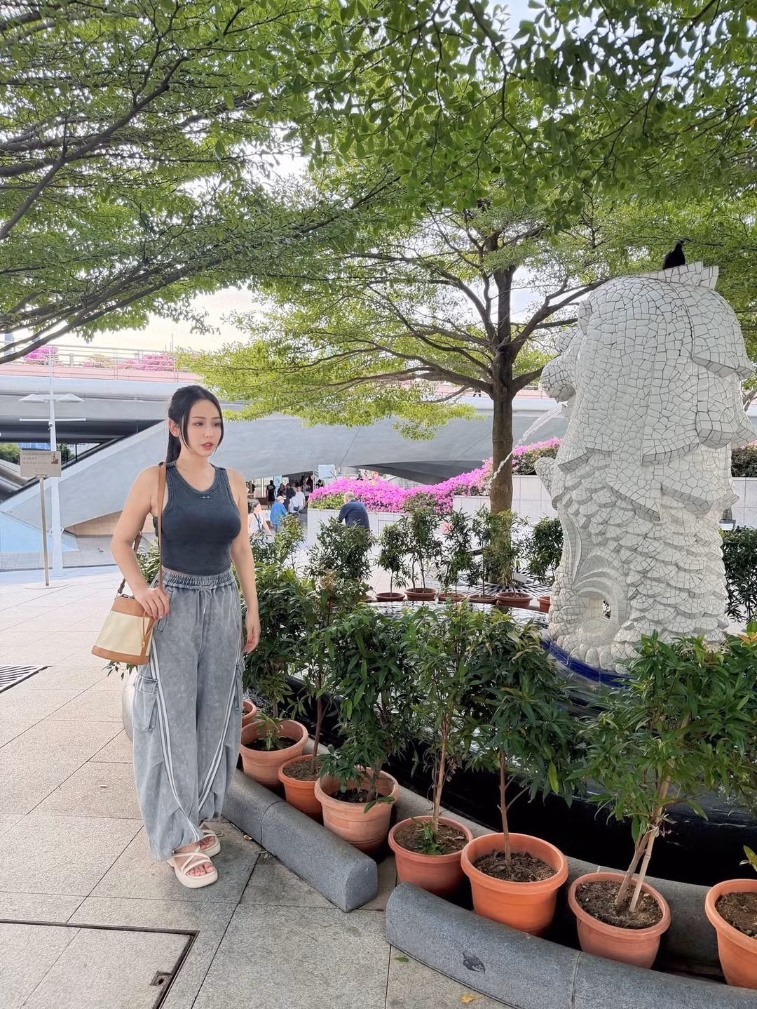 Loạt ảnh đã nhận được hàng chục nghìn lượt thích và rất nhiều bình luận khen ngợi từ người hâm mộ. (Ảnh: IGNV)
