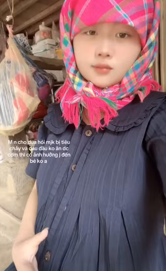 Từ khi có em bé, cô nàng vẫn thường xuyên đăng tải video, hỏi thêm kinh nghiệm về việc mang thai, ngoài ra còn quảng cáo cho một số sản phẩm. (Ảnh: FBNV)