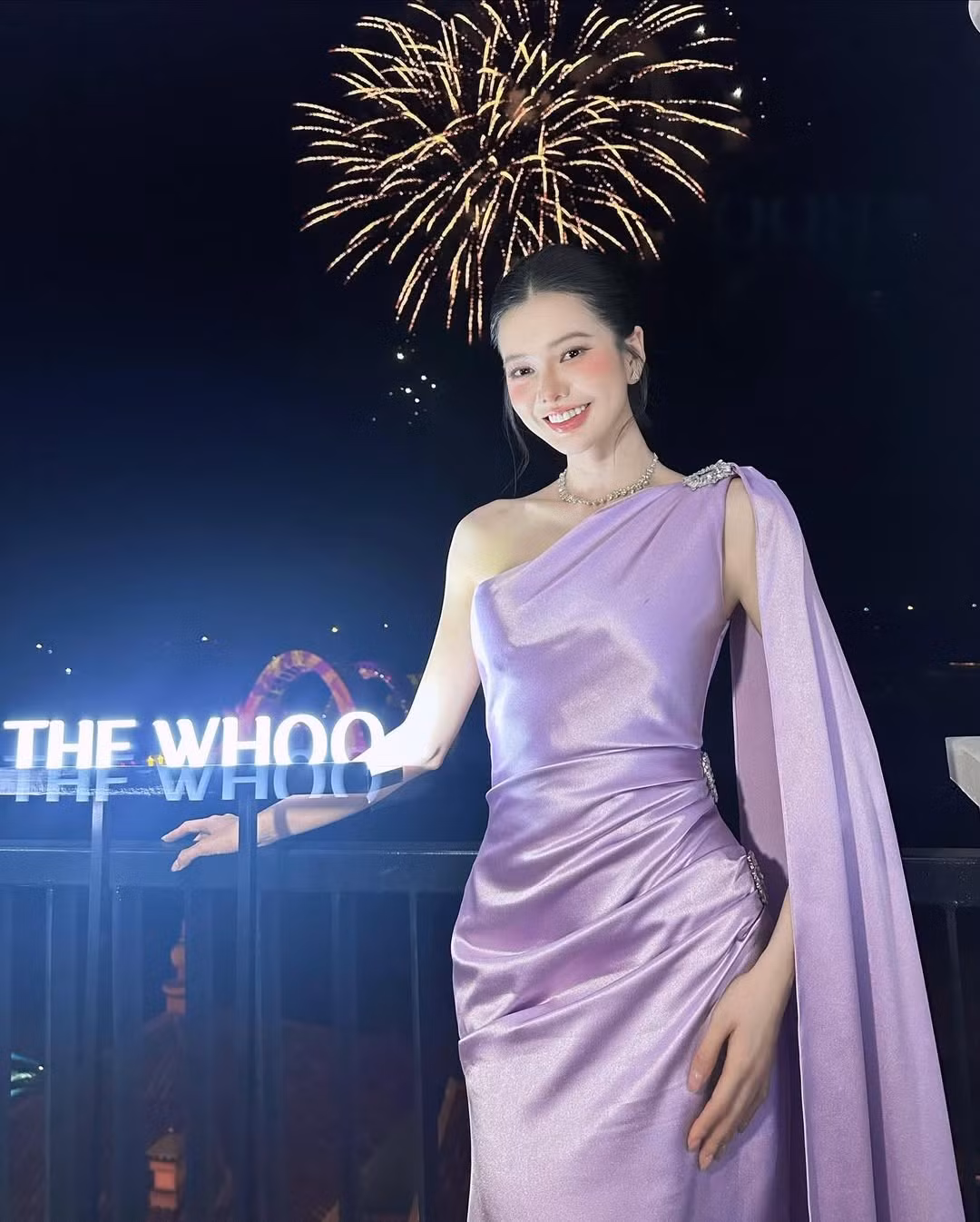 Đỗ Yên Đan là nữ diễn viên đang từng gây chú ý khi tham gia vai phụ trong phim "Đi giữa trời rực rỡ". Nét đỏng đảnh, kiêu kì của cô nàng đã để lại nhiều ấn tượng trong lòng khán giả, nhiều người còn gọi cô với danh xưng "nữ phụ vạn người mê". (Ảnh: IGNV)