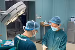 Bác sĩ cảnh báo nguy cơ nhiễm trùng sau nâng ngực