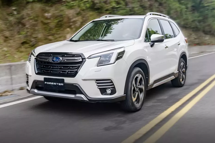 Cụ thể hơn, Subaru Forester bản 2.0 iL tiêu chuẩn sở hữu giá bán ưu đãi chỉ 799 triệu đồng trong tháng 6/2025. So với giá niêm yết, bản 2.0 iL được giảm 170 triệu đồng.