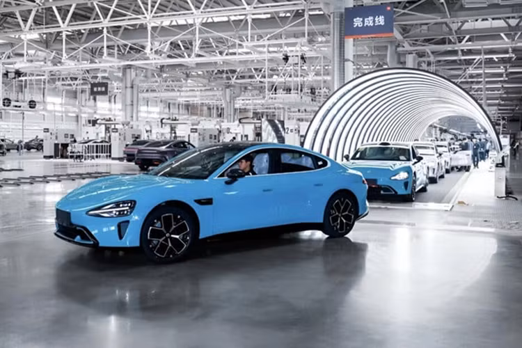 Một số mẫu xe nổi bật khác cũng góp mặt trong danh sách gồm: Zeekr 001 (185 điểm phạt), Lotus Emeya (185 điểm), BYD Han (194 điểm) và Denza Z9 GT (214 điểm). Dù doanh số Xiaomi SU7 vẫn rất ấn tượng nhưng vị trí bét bảng về chất lượng rõ ràng là lời cảnh báo nghiêm túc đối với thương hiệu công nghệ này trong bước tiến vào thị trường ôtô.