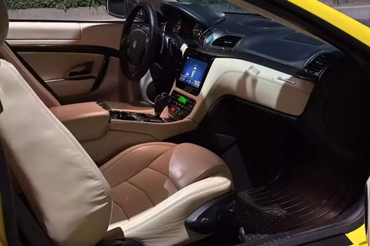 Như vậy số phận chiếc Maserati Granturismo này sẽ không phải sang trang mới do người mua là chủ 1 showroom xe, nên sẽ tiếp tục rao bán mẫu xe thể thao hiệu suất cao này. Giá xe Maserati Granturismo 2008 chưa được tiết lộ nhưng sẽ không quá 2 tỷ đồng.