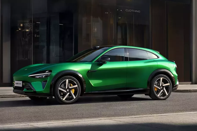 Toàn bộ dữ liệu được xử lý bởi nền tảng tính toán Nvidia Drive AGX Thor với công suất lên tới 700 TOPS, hỗ trợ các thuật toán điều khiển phức tạp. Đặc biệt, hệ thống hỗ trợ lái tự động trên YU7 do chính Xiaomi phát triển, phản ánh chiến lược dài hạn của hãng trong việc làm chủ công nghệ cốt lõi trong ngành ô tô điện.