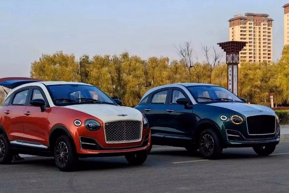 Một mẫu xe mang phong cách Bentley Bentayga đang thu hút sự chú ý mạnh mẽ tại Trung Quốc. Đây là một sản phẩm thuộc dòng xe mở rộng phạm vi chạy điện (EREV), được phát triển hướng tới nhóm khách hàng thích vẻ ngoài sang trọng nhưng không muốn chi nhiều tiền.