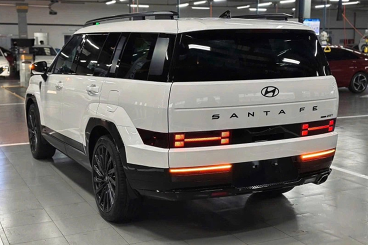 Tôi xin gửi lời cảm ơn chân thành đến Hyundai Thành Công Việt Nam vì sự đồng hành quý giá này. Với danh tiếng và uy tín của Hyundai Thành Công, tôi sẽ ý thức trách nhiệm lớn hơn trong sự nghiệp, nỗ lực truyền cảm hứng về bóng đá đến người hâm mộ Việt Nam.”