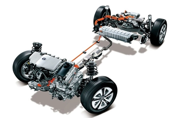 Một trong những điểm nhấn lớn nhất của Seltos thế hệ mới là việc bổ sung tùy chọn hybrid. Dự kiến, cấu hình này sẽ là sự kết hợp của động cơ xăng 1.6L với mô-tơ điện cho tổng công suất khoảng 141 mã lực, tương tự các mẫu Hyundai Kona và Kia Niro Hybrid hiện tại.