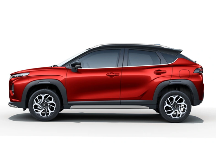 Gói này gồm có hệ thống kiểm soát hành trình thích ứng, cảnh báo điểm mù, hỗ trợ giữ làn đường, cảnh báo phương tiện cắt ngang khi lùi, cảnh báo/ngăn lệch làn đường và hỗ trợ đèn pha. Suzuki Fronx tại thị trường Indonesia có 2 tùy chọn động cơ.