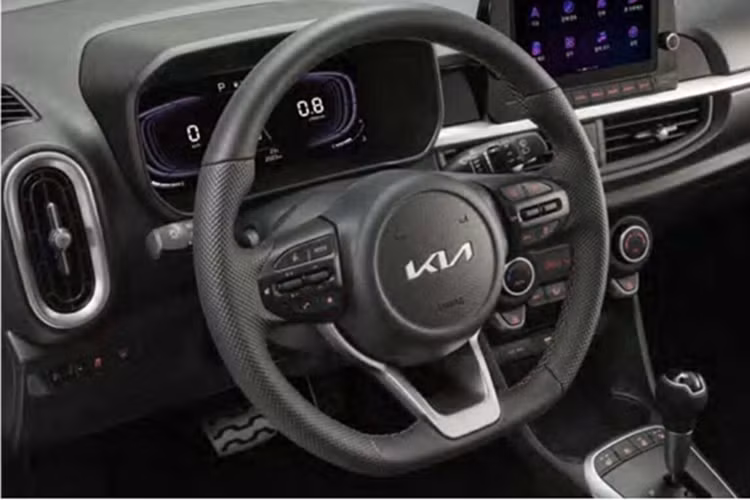 Giá bán tại Hàn Quốc được điều chỉnh nhẹ. Cụ thể: Morning Trendy (bản tiêu chuẩn): Từ 13,15 triệu won lên 13,95 triệu won (tương đương khoảng 260 triệu đồng); Morning Signature (bản cao cấp): Từ 16,55 triệu won lên 17,75 triệu won (khoảng 331 triệu đồng)