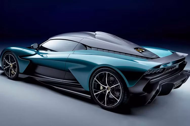 Hiện chưa rõ lý do thực sự đằng sau của việc trả lại tiền đặt cọc mua xe Aston Martin Valhalla của đại lý chính hãng với khách hàng có phải là do hãng không sản xuất xe, hay vì ông Đặng Lê Nguyên Vũ đã chờ hơn 3 năm chưa có xe, và hãng có sản xuất mẫu xe này, nhưng phải chờ vài năm nữa mới bàn giao được, trong khi khách hàng đang hối thúc mình giao xe, nên đại lý quyết định hủy giao dịch này.