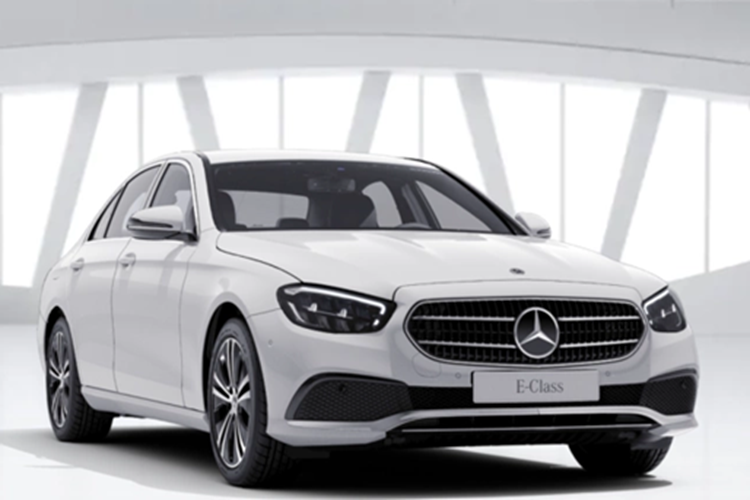 Tuy chưa rõ đó là xe nhập khẩu cá nhân hay do Mercedes-Benz Việt Nam đưa về để chuẩn bị ra mắt, nhưng động thái này cho thấy thời điểm chuyển giao sản phẩm đã cận kề.