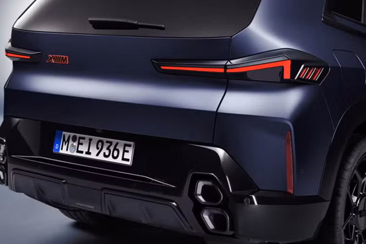 Theo kế hoạch, BMW XM 2026 sẽ được sản xuất tại nhà máy Spartanburg ở Nam Carolina, Mỹ từ tháng 8 tới và giá bán sẽ được công bố gần thời điểm chính thức mở bán.