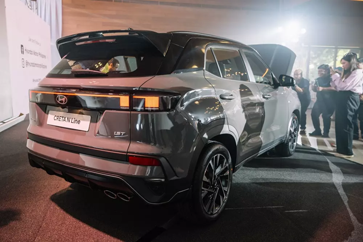 Sau Indonesia, Thái Lan và Philippines, Hyundai Creta nâng cấp dự kiến sẽ ra mắt các thị trường Đông Nam Á khác như Việt Nam. Vào hồi tháng 2 đầu năm nay, mẫu SUV cỡ B này cũng đã bị bắt gặp ở trung tâm kiểm định khí thải tại Hà Nội với phiên bản N Line mới.