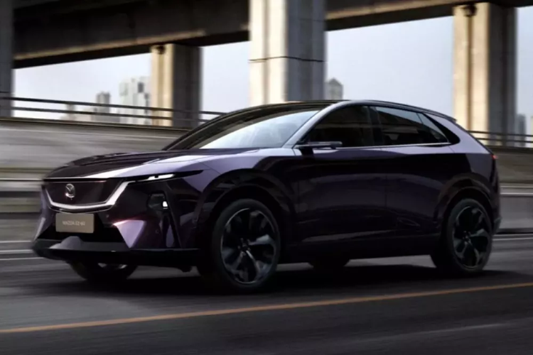 Trang bị an toàn của xe bao gồm 9 túi khí (có túi khí trung tâm giữa hai ghế trước) và hệ thống hỗ trợ lái cấp độ L2 với 5 camera HD, 5 radar sóng mm và 12 cảm biến siêu âm. Hệ thống quản lý pin được phát triển cùng các đối tác CATL và CALB, tích hợp 8 lớp bảo vệ và đáp ứng tiêu chuẩn an toàn pin của Trung Quốc năm 2026.