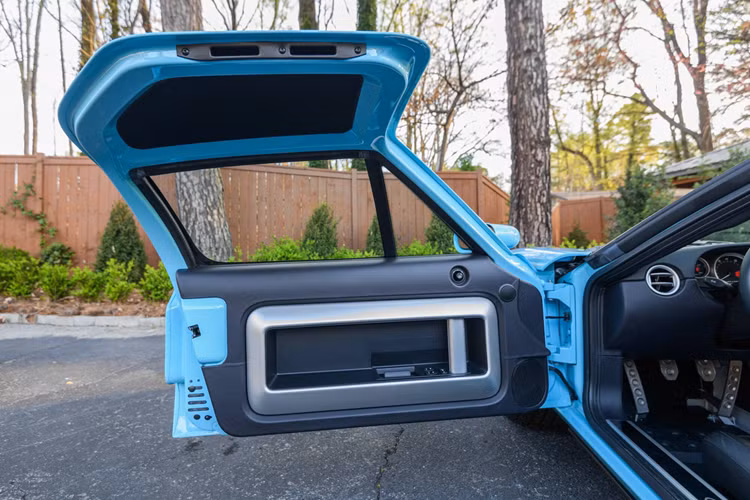 Trong quá trình thử nghiệm, chiếc Ford GT 2006 có khả năng tăng tốc 3,3 giây từ 0-100 km/h; vượt xa Ferrari 430 Challenge Stradale và Porsche 911 GT3.