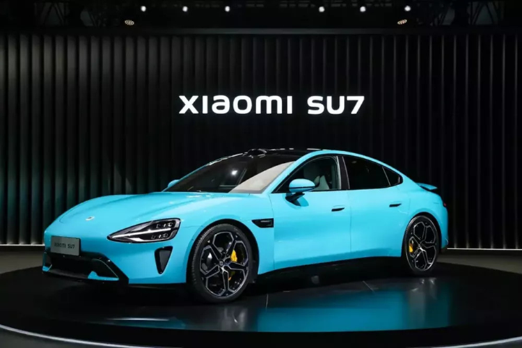 Bên cạnh kết quả kinh doanh SU7, Xiaomi cũng hé lộ về mẫu xe điện kế tiếp mang tên YU7, đang thu hút sự quan tâm lớn từ thị trường. Ông Lu tiết lộ rằng chỉ sau vài ngày công bố, số lượng người dùng để lại thông tin liên hệ về YU7 đã cao gấp 3 lần so với SU7 ở cùng giai đoạn.
