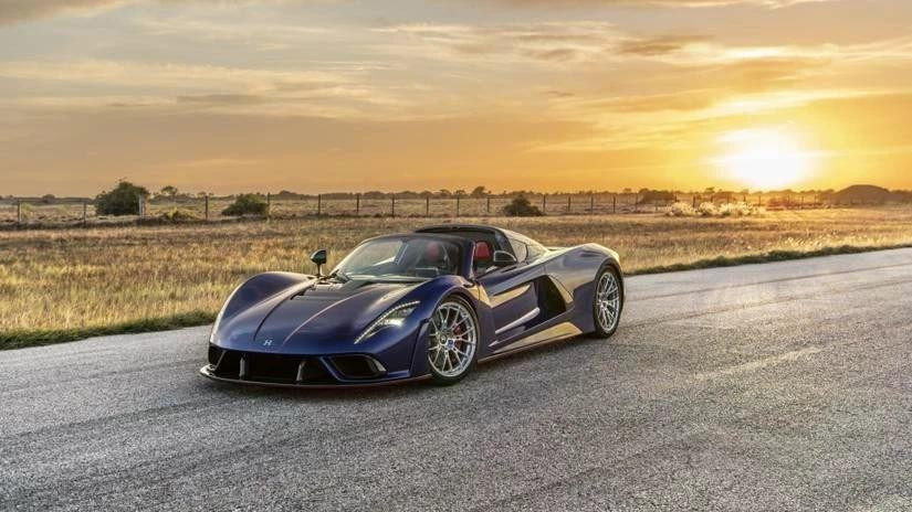 Thế giới siêu xe đang chứng kiến những cột mốc không tưởng khi ngưỡng 1.000 mã lực giờ đây chỉ là điều kiện cần để bước vào cuộc chơi của những "quái vật" tốc độ. Dưới đây là những đại diện tiêu biểu nhất đang thống trị bảng xếp hạng sức mạnh và tốc độ toàn cầu.