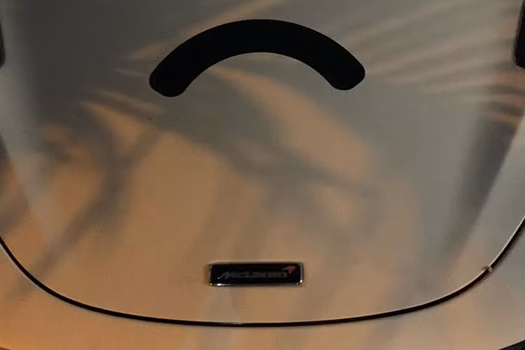 Siêu xe McLaren 720S độ TopCar Design vẫn được trang bị "trái tim" V8, tăng áp kép, dung tích 4.0 lít, sản sinh ra công suất tối đa lên đến 710 mã lực và mô-men xoắn cực đại 770 Nm tại vòng tua máy 5.500 vòng/phút.