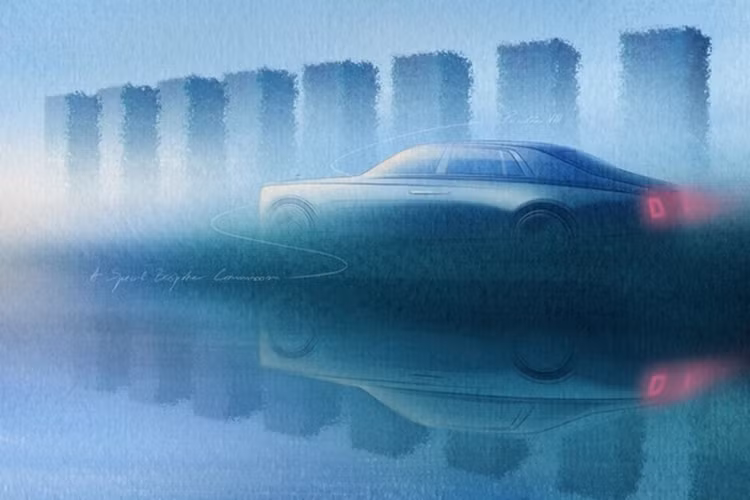 Phantom VII được sản xuất từ 2003-2016. Đây là chiếc Rolls-Royce Phantom đầu tiên được phát triển sau khi BMW tiếp quản công ty. Phantom VII đánh dấu sự trở lại của động cơ V12 trong dòng xe Phantom, với động cơ 6.75 L kết hợp hộp số tự động 6 cấp.