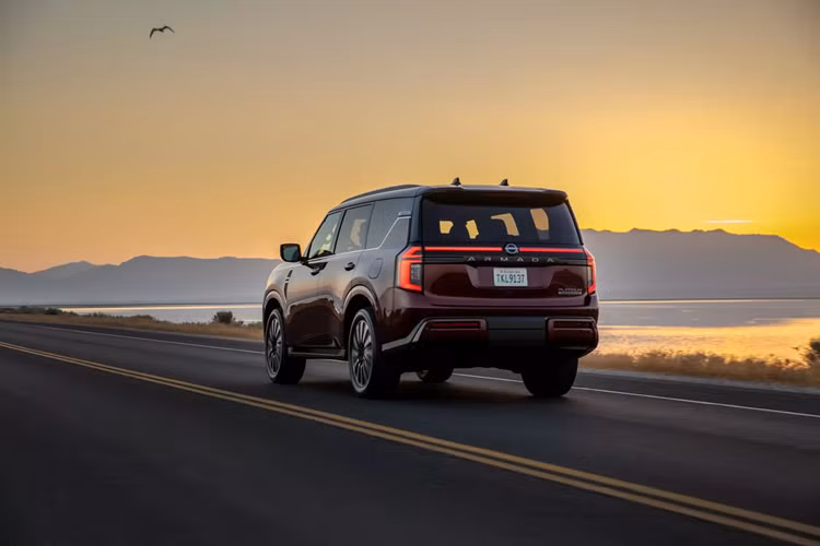 Xe được trang bị động cơ V6 tăng áp kép 3.5L, cho công suất 425 mã lực và mô-men xoắn cực đại 700 Nm, đây là một bước Nếu Honda Horizon được phát triển dựa trên mẫu xe này, gần như chắc chắn đó chỉ là sự thay đổi về logo và một vài đường nét nhận diện thương hiệu.