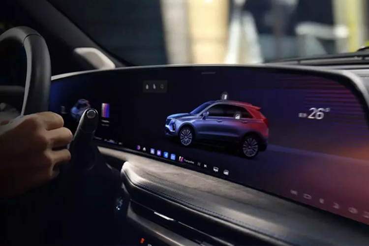 Bản cao cấp hơn của mẫu SUV hạng sang này dùng hệ truyền động mild hybrid 48V với máy xăng tăng áp, dung tích 2.0L, sản sinh công suất tối đa 237 mã lực và mô-men xoắn cực đại 350 Nm. Cả hai động cơ đều đi kèm với hộp số tự động 9 cấp tiêu chuẩn. Về trang bị, phiên bản dành cho thị trường Trung Quốc gần như giống hệt xe ở Mỹ.