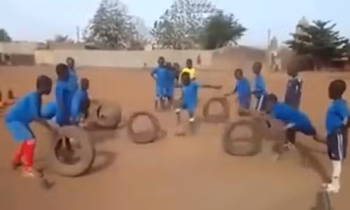 Cách huấn luyện bóng đá lạ lùng nhất thế giới