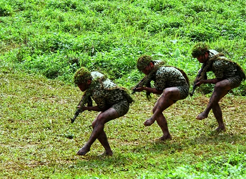 Thế giới chiêm ngưỡng kỹ thuật của Đặc công Việt Nam