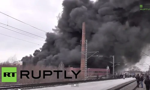 Cháy lớn thiêu rụi toàn bộ siêu thị 3 tầng ở Nga