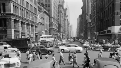 New York thập niên 1950 cổ điển, lạ lẫm, cuốn hút qua ống kính