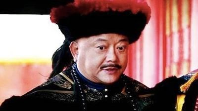 Tham quan Hòa Thân kiếm bộn tiền nhờ những thủ đoạn nào?