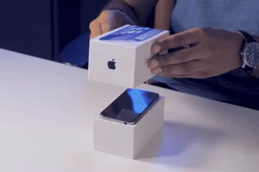 Bí mật hộp iPhone khó mở: Apple thao túng cảm xúc người dùng