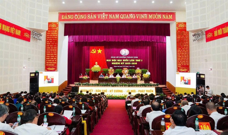 Phường Thành Vinh là đơn vị đầu tiên tổ chức đại hội điểm sau sáp nhập hành chính vào ngày 30/7. z6861458400614-3142a93a94cd0257767e23de066c13c0.jpg