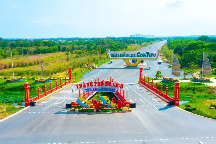 Cổng chào Khu Du lịch Sơn Tiên. sap.png