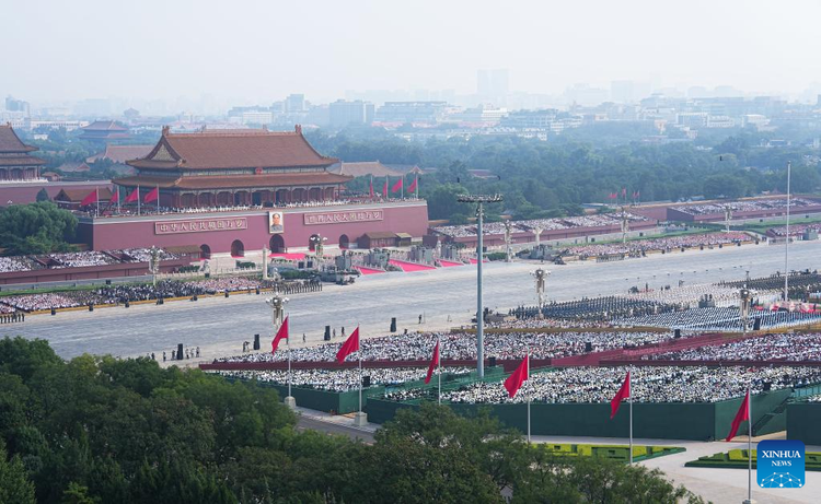 Cuộc duyệt binh kỷ niệm 80 năm Ngày Chiến thắng phát xít Nhật trong Thế chiến II được tổ chức tại Quảng trường Thiên An Môn, Bắc Kinh, ngày 3/9. Ảnh: Xinhua. duyetbinh.jpg