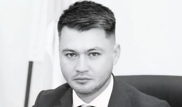 Zaur Gurtsiev từng chỉ huy cuộc không kích của Nga vào thành phố cảng Mariupol. Ảnh: Telegram. ngaukraine.png
