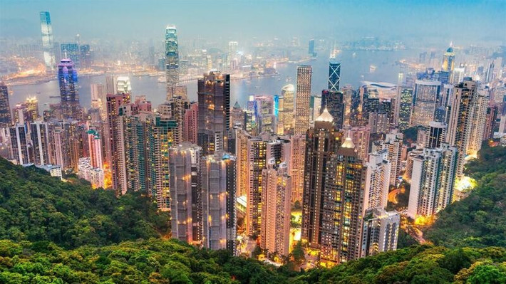 Tháng 10, khi tiết trời mát dịu và bầu không khí trong lành tràn ngập khắp các con phố, Hồng Kông (Trung Quốc) bước vào mùa du lịch đẹp nhất trong năm. Ảnh dulich