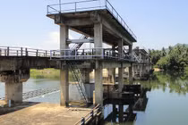 Loạt gói thầu ở Công ty KTCTTL Bình Định: Một tổ chuyên gia "cân" hết?