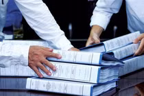 Công ty Nhung Hòa: "Bách chiến bách thắng" trên sân nhà, tiết kiệm thấp? [Kỳ 2]