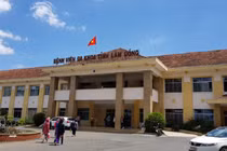 Đấu trường 45 tỷ tại BVĐK Lâm Đồng: Hé lộ lý do một "ông lớn" bị chấm dứt hợp đồng