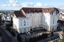 Đà Lạt: 4/5 nhà thầu bị loại kỹ thuật, gói bếp giá cao trúng