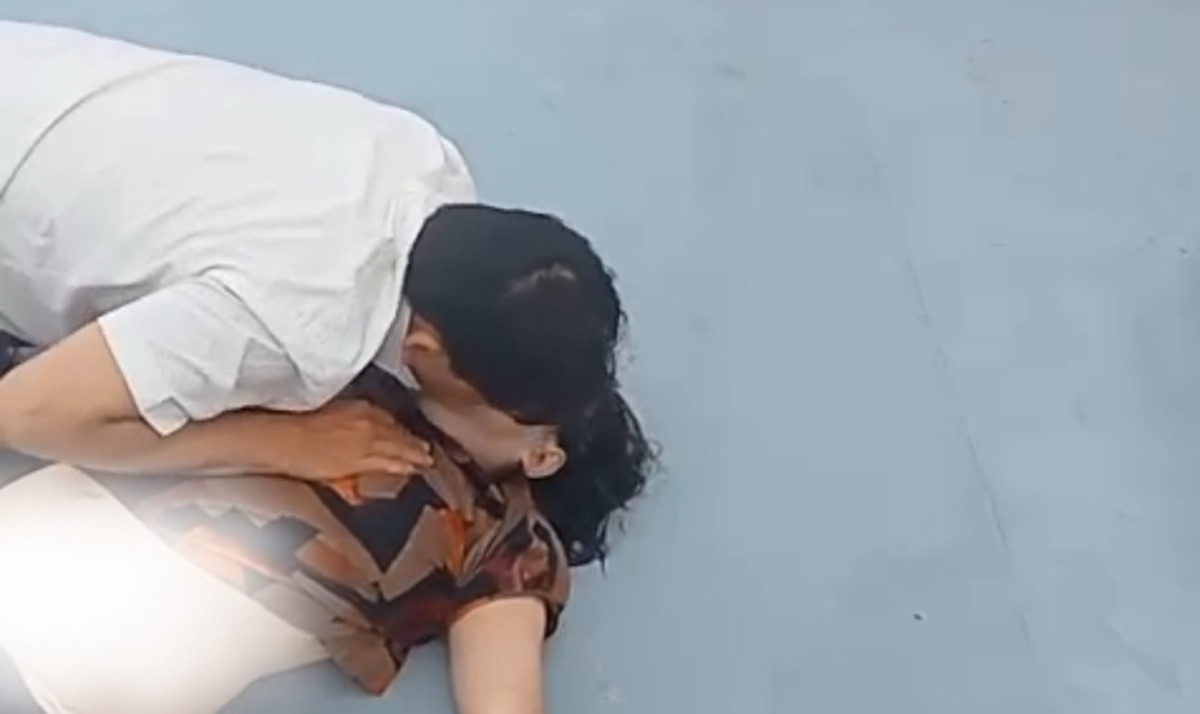 View - Hai người hùng thầm lặng cứu sống người phụ nữ nhảy cầu Sài Gòn | Báo Tri thức và Cuộc sống - TIN TỨC PHỔ BIẾN KIẾN THỨC 24H