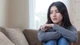Đến nhà đánh ghen, vợ chết lặng khi thấy tình trạng "tiểu tam"
