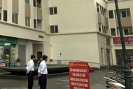 Nam sinh lớp 9 ở Hà Nội rơi từ tầng cao chung cư xuống đất tử vong