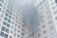 Cháy căn hộ chung cư ở Hà Nội, nhiều người tự thoát nạn an toàn